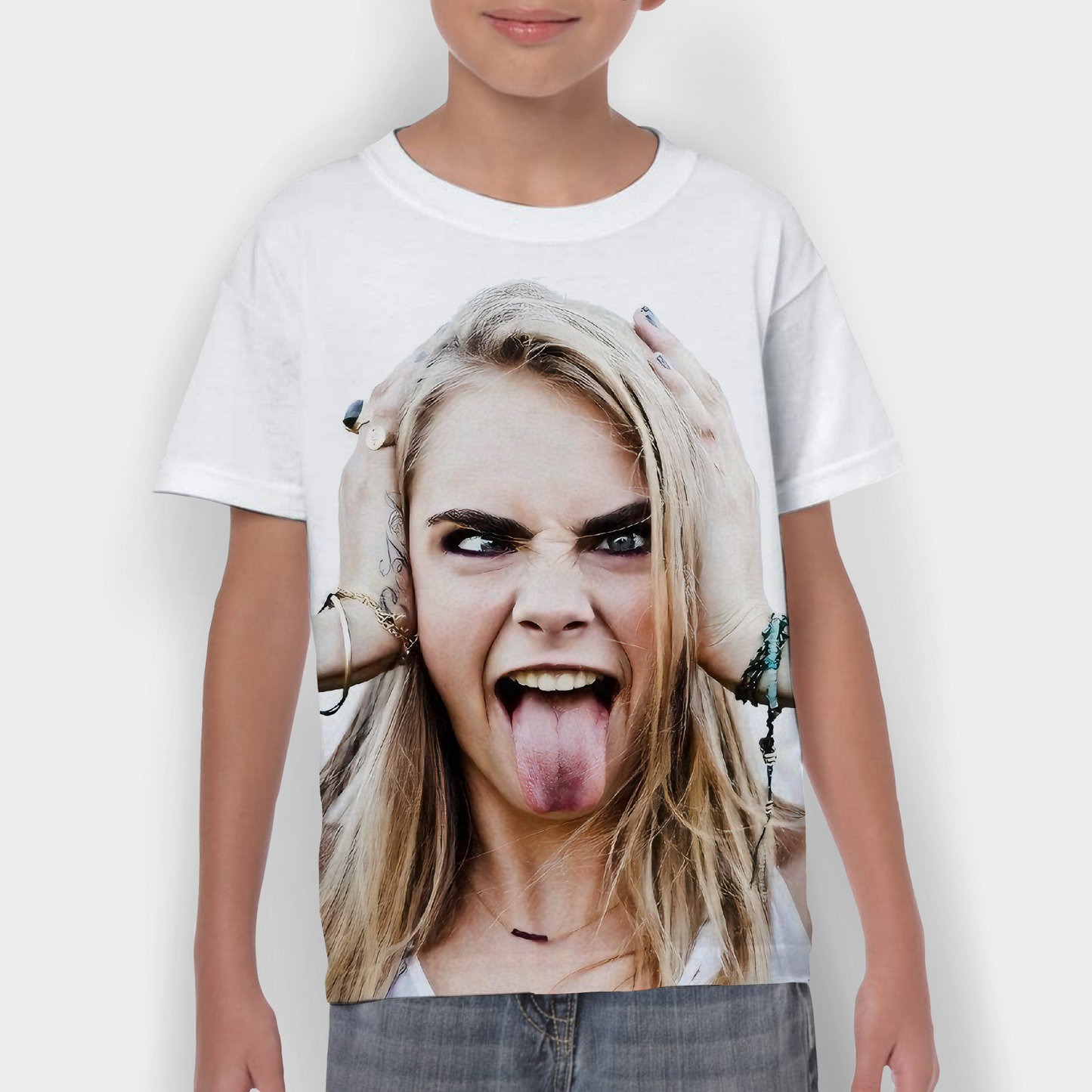 hobo® 641 Cara Delevingne